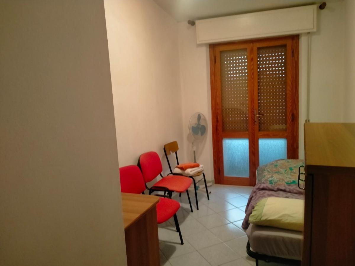 Appartamento Santa Giusta Zewnętrze zdjęcie